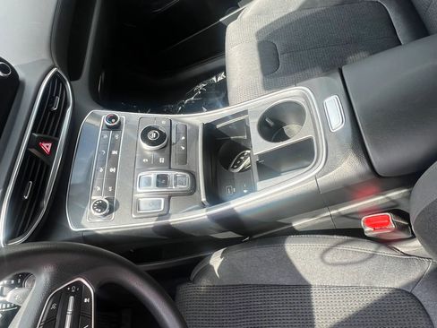 Used 2022 Hyundai Santa Fe SEL FWD image 16
