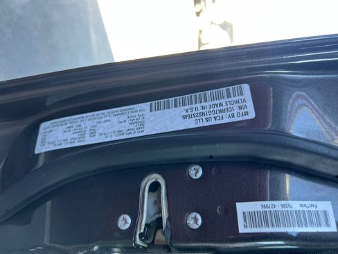 Used 2022 RAM 1500 Classic Warlock image 23