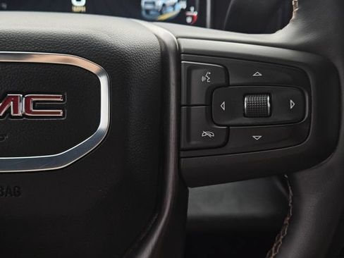 Used 2025 GMC Sierra 2500 AT4 AWD/4WD image 29