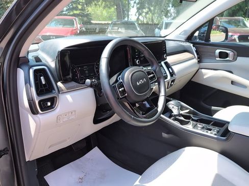 Used 2022 Kia Sorento X-Line EX AWD/4WD image 16