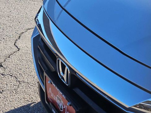 Used 2021 Honda Insight Touring image 13