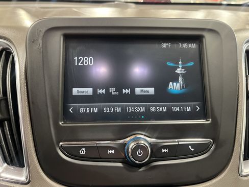 Used 2018 Chevrolet Malibu LT FWD image 31