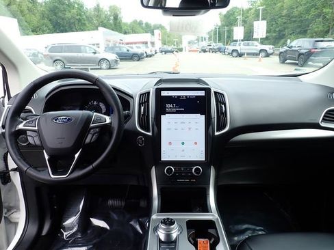 Used 2024 Ford Edge SEL w/ Convenience Package AWD/4WD image 20
