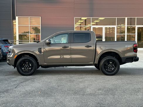 Certified 2025 Ford Ranger XLT image 8