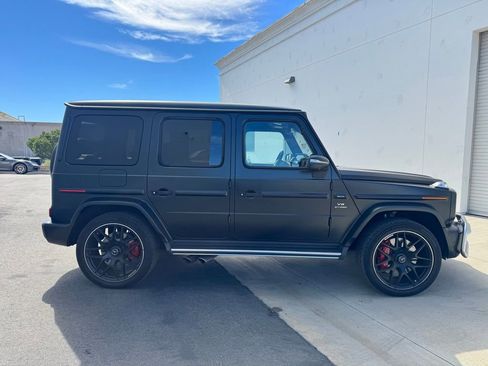 Used 2021 Mercedes-Benz G 63 AMG 4MATIC w/ G Manufaktur Interior Package image 6