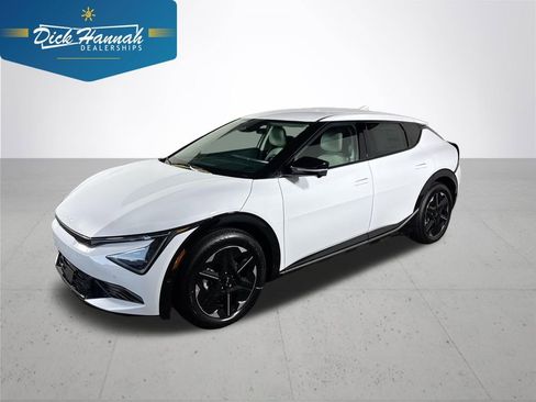 New 2025 Kia EV6 Wind image 1