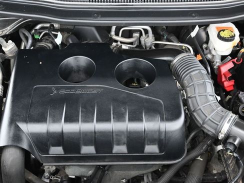 Used 2018 Ford Explorer 4WD w/ Class II Trailer Tow Package image 37