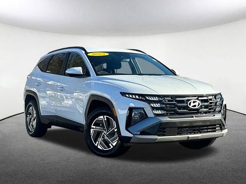 Used 2025 Hyundai Tucson Blue image 2