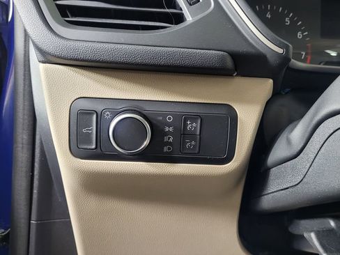 Used 2022 Ford Escape SE w/ Convenience Package image 21