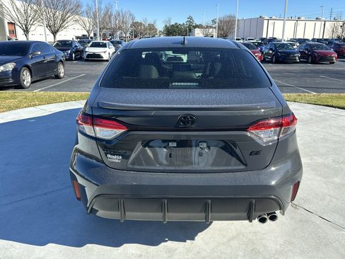 Used 2025 Toyota Corolla SE image 9