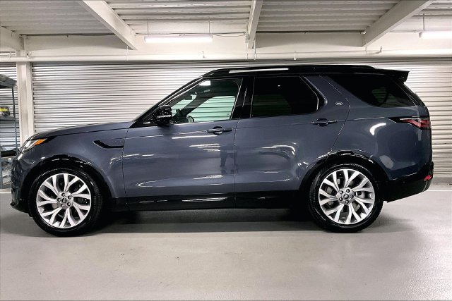 New 2026 Land Rover Discovery Limited Edition AWD/4WD image 3