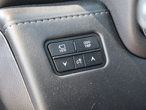 Used 2022 Lexus LX 600 4WD w/ Appearance Package image 16
