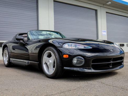 Used 1995 Dodge Viper RT/10 image 65