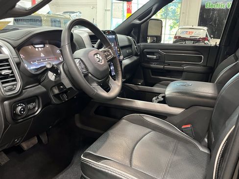 Certified 2025 RAM 2500 Laramie w/ Night Edition AWD/4WD image 12