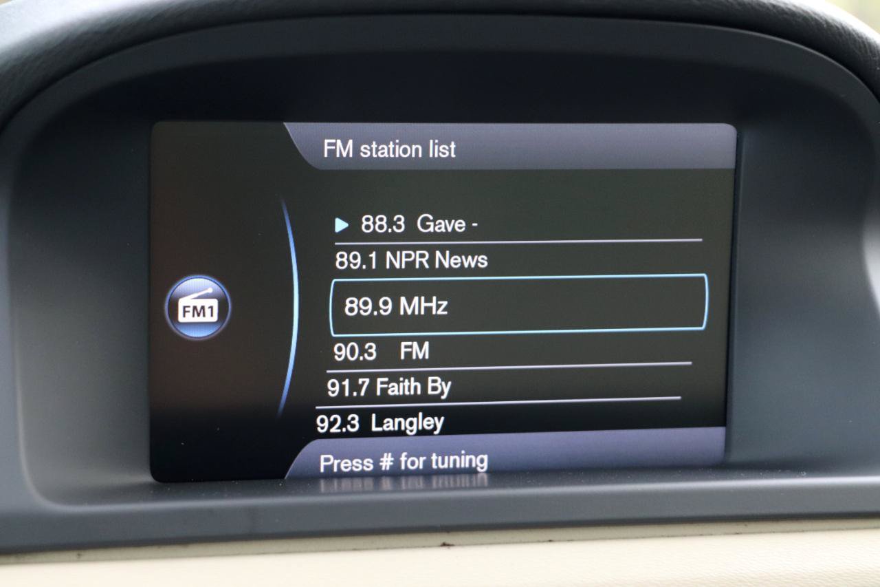 Used 2014 Volvo XC70 3.2 AWD/4WD image 25