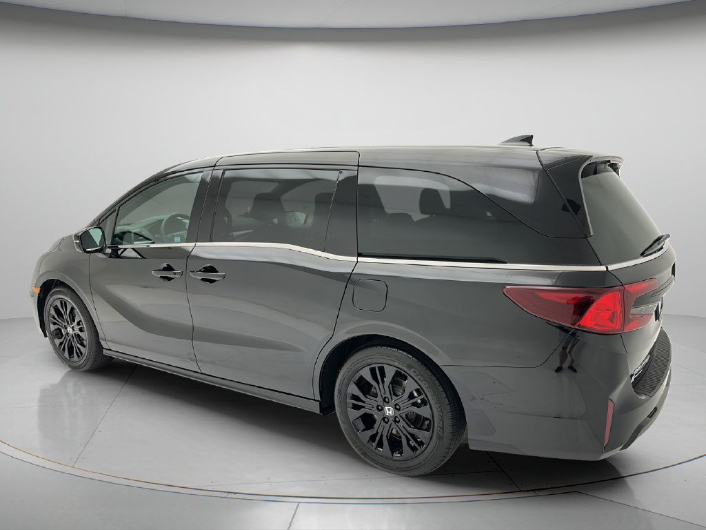 Used 2025 Honda Odyssey Sport-L image 4