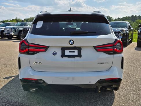 Used 2024 BMW X3 xDrive30i w/ Premium Package AWD/4WD image 4