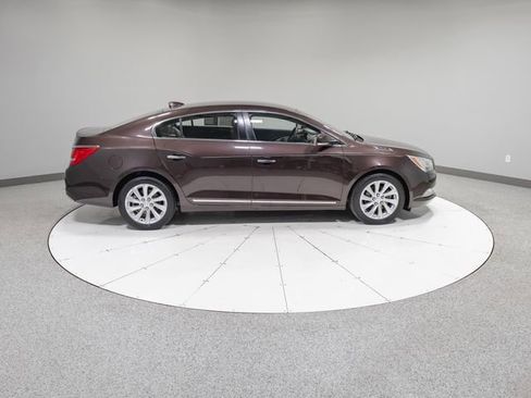 Used 2015 Buick LaCrosse Leather FWD image 31