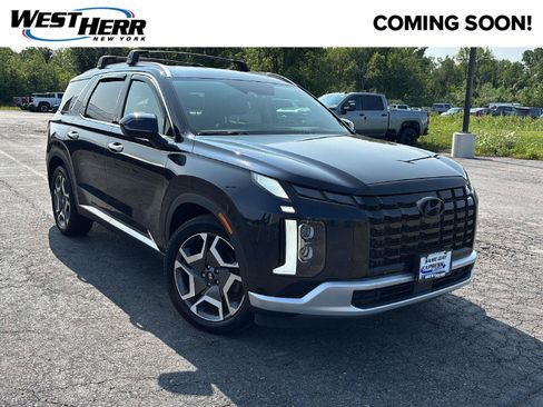 Used 2023 Hyundai Palisade Limited AWD/4WD image 1
