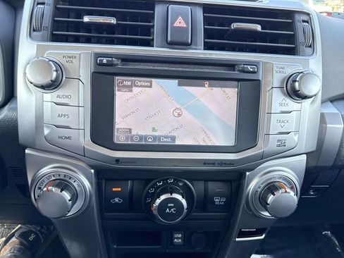 Used 2017 Toyota 4Runner SR5 image 18