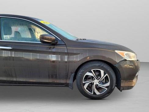 Used 2016 Honda Accord LX image 9
