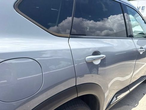 Used 2023 Nissan Rogue SL w/ SL Premium Package FWD image 14