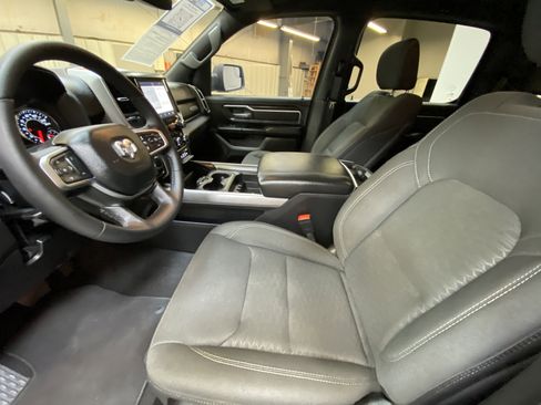 Used 2025 RAM 1500 Big Horn image 24