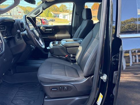 Used 2020 GMC Sierra 1500 SLE w/ SLE Value Package image 17