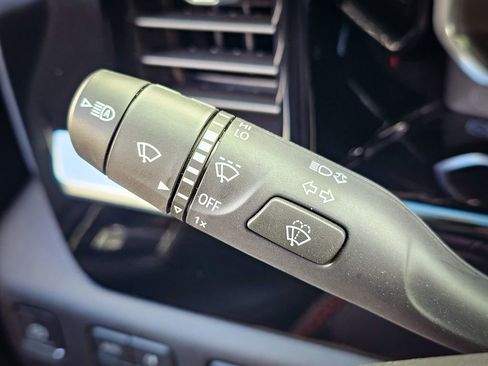 New 2026 GMC Sierra 2500 SLT w/ SLT Premium Package image 22