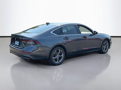 Used 2024 Honda Accord EX image 5