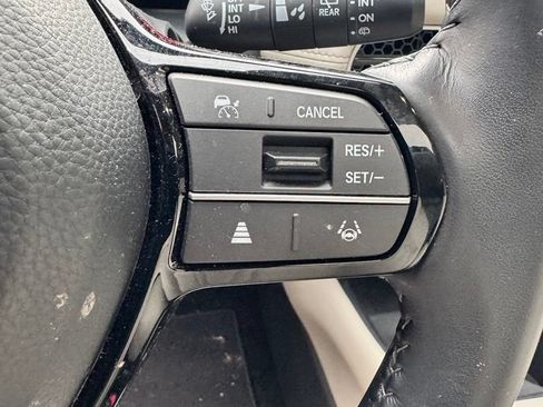 Used 2026 Honda HR-V EX-L image 18