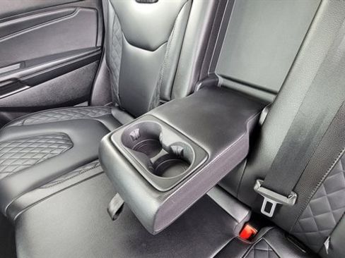 Used 2024 Ford Edge Titanium image 48