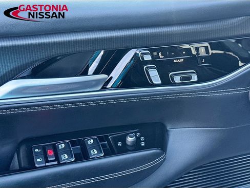 Used 2024 Jeep Grand Wagoneer L Series II w/ Quick Order Packagew 28T image 23