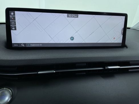 Used 2023 Genesis Electrified GV70 image 23