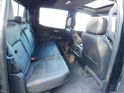 Certified 2019 Chevrolet Silverado 1500 High Country w/ Technology Package AWD/4WD image 7
