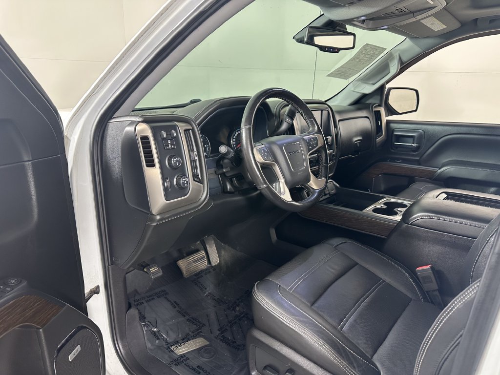 Used 2018 GMC Sierra 1500 Denali AWD/4WD image 15