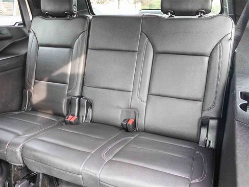 Used 2022 Chevrolet Tahoe Z71 image 26