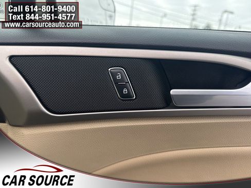 Used 2014 Ford Fusion SE w/ Equipment Group 202A image 33