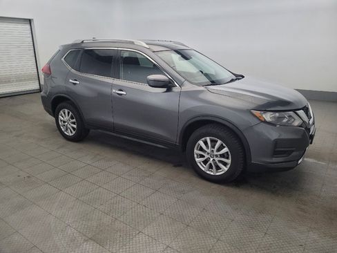 Used 2019 Nissan Rogue SV image 11
