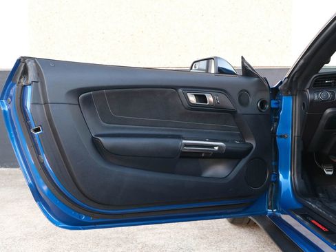 Used 2017 Ford Mustang Shelby GT350 w/ Electronics Package image 20