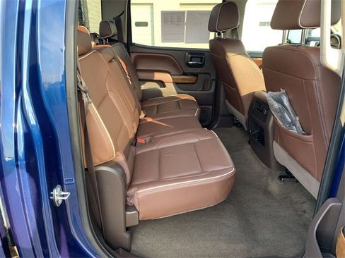 Certified 2016 Chevrolet Silverado 2500 High Country w/ Duramax Plus Package image 28