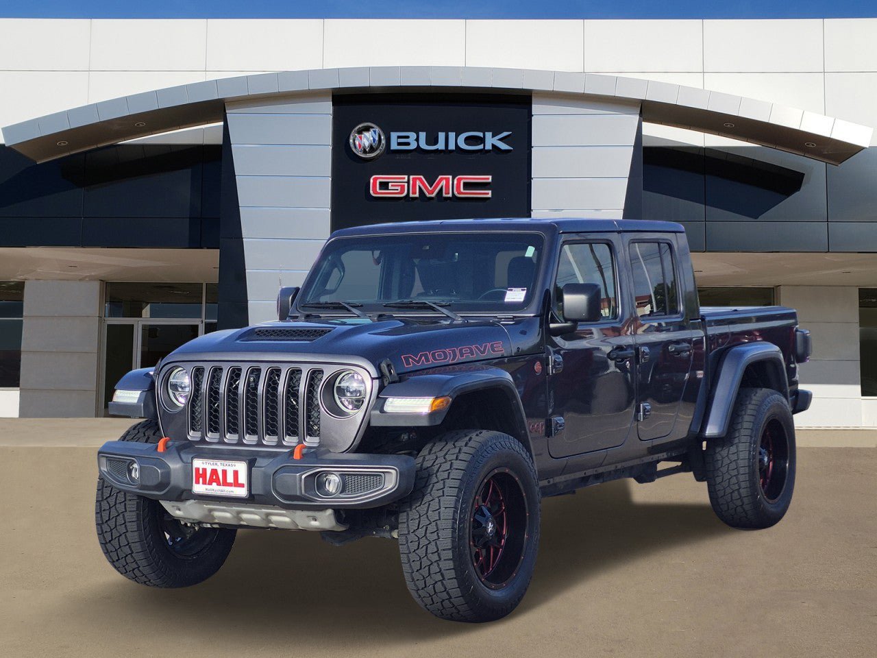 Used 2020 Jeep Gladiator Mojave AWD/4WD image 3