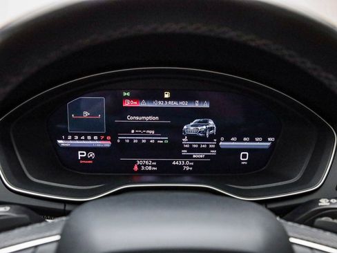 Used 2022 Audi SQ5 Premium Plus w/ Premium Plus Package image 26