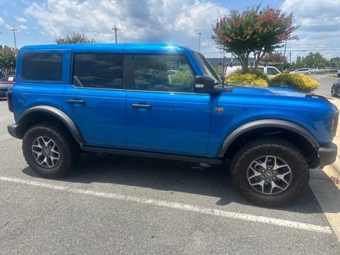Used 2025 Ford Bronco Badlands AWD/4WD image 5