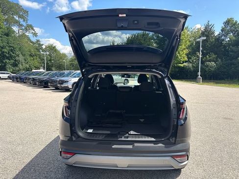 Used 2025 Hyundai Tucson Limited AWD/4WD image 13