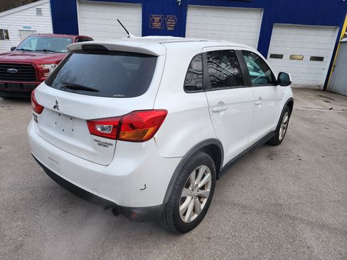 Used 2015 Mitsubishi Outlander Sport ES image 6