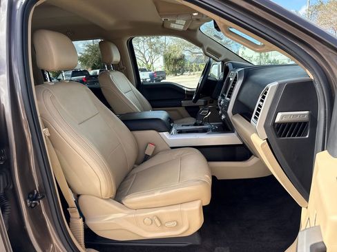 Used 2016 Ford F150 Lariat w/ Equipment Group 502A Luxury image 27