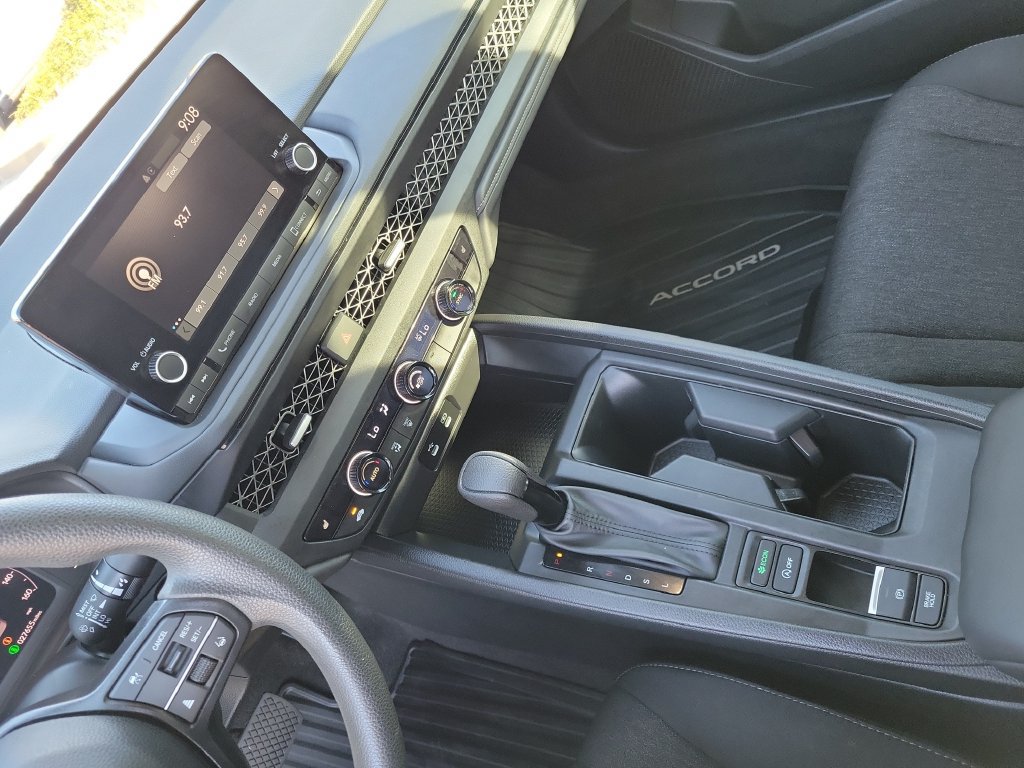 Certified 2024 Honda Accord EX image 33