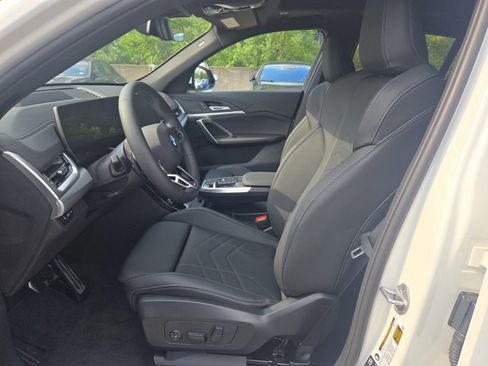 Used 2026 BMW X2 xDrive28i w/ Technology Package AWD/4WD image 14