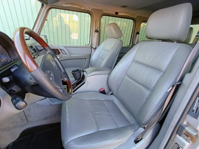Used 2002 Mercedes-Benz G 500 image 32